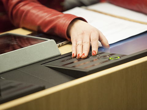 Siirry tarkastelemaan, miten lakeja tehdään.