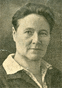 Hilja Pärssinen edustajana.