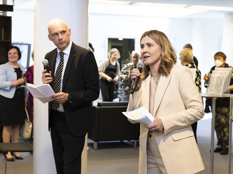 Lisää tietoa kirjaston 150-juhlasta.