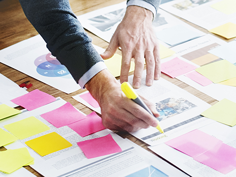 Lisää tietoa asiantuntijapalveluista.